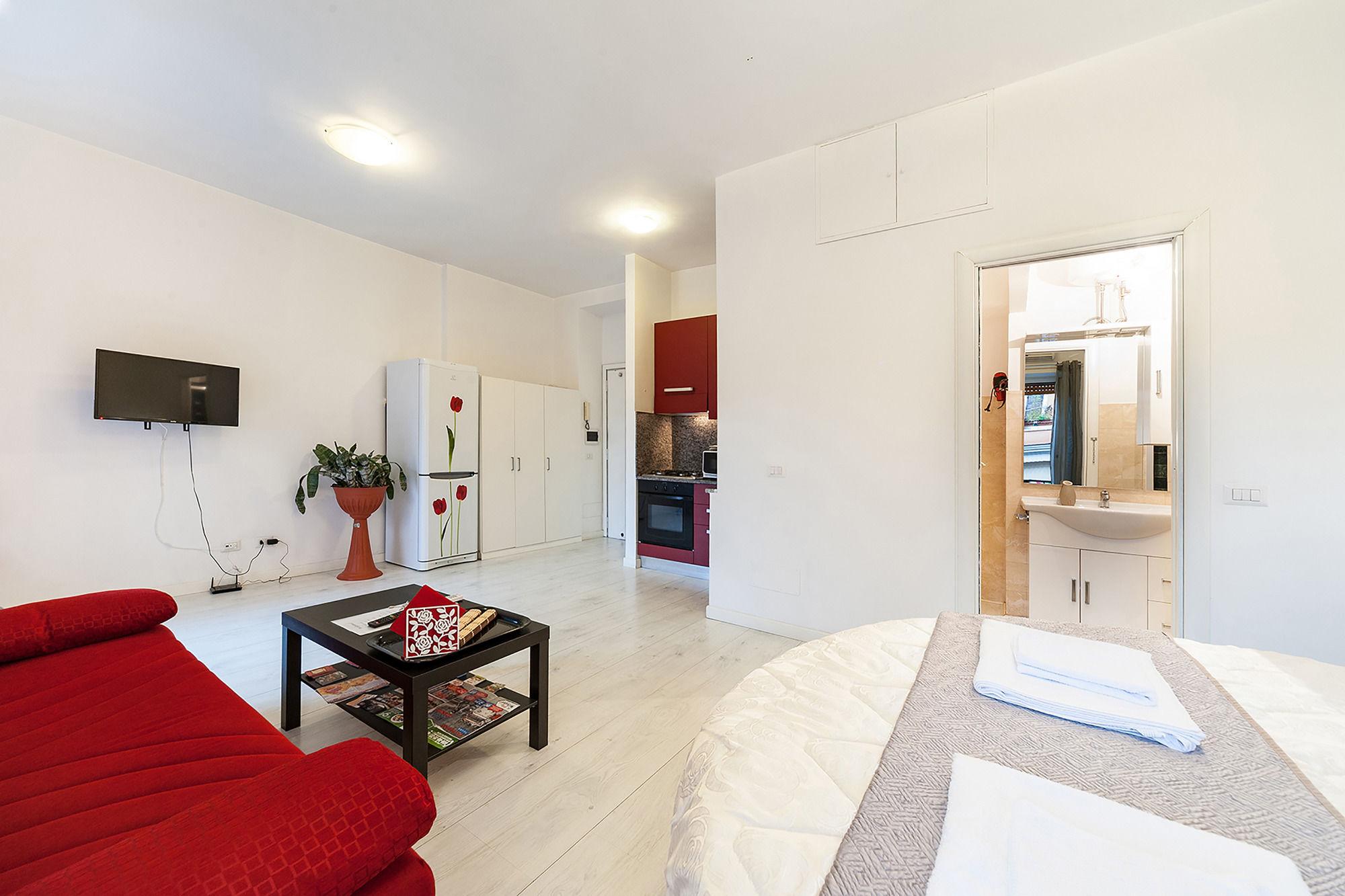 Hosting Flats Guesthouse Roma Eksteriør bilde