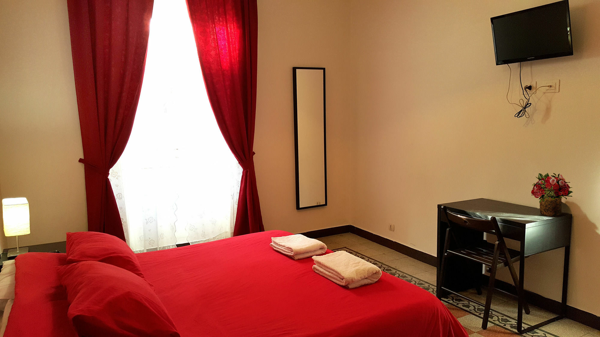 Hosting Flats Guesthouse Roma Eksteriør bilde