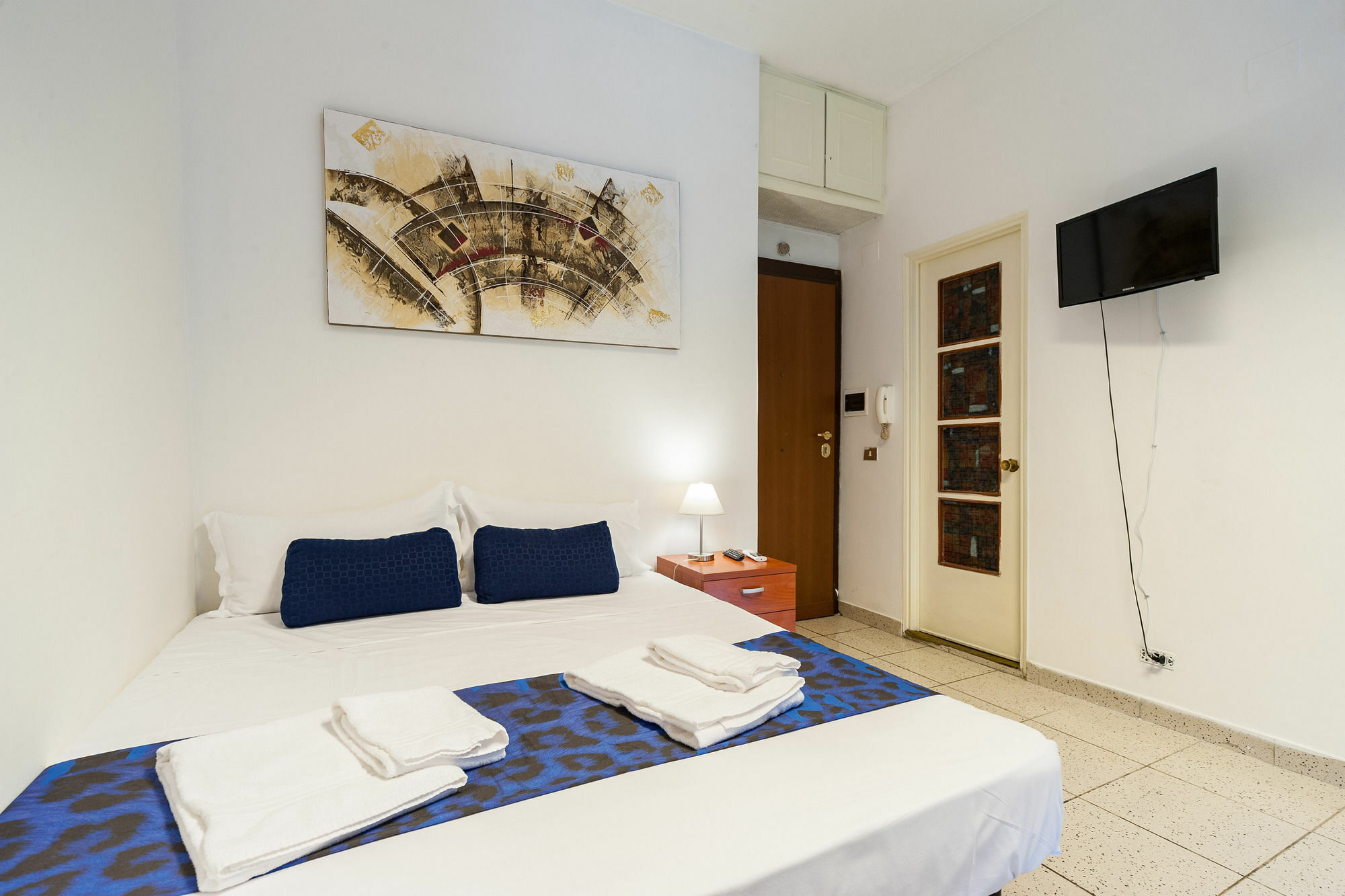 Hosting Flats Guesthouse Roma Eksteriør bilde